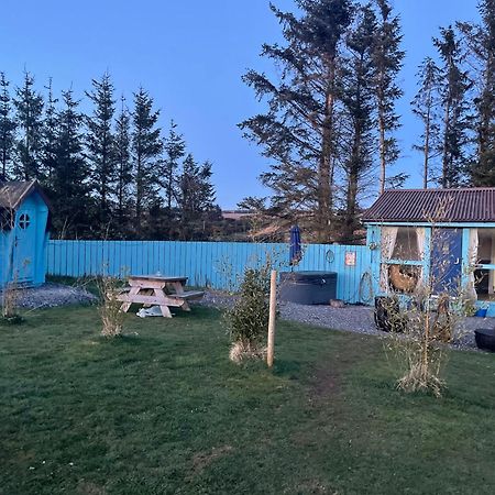 Bankhead Accommodation With Hot Tub Aberdeenshire Gamrie Bagian luar foto