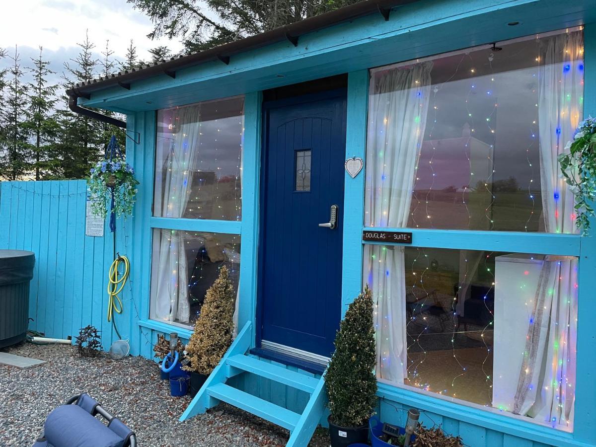 Bankhead Accommodation With Hot Tub Aberdeenshire Gamrie Bagian luar foto