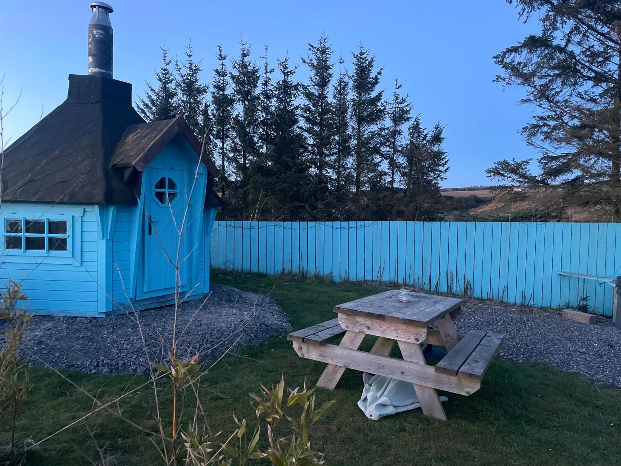 Bankhead Accommodation With Hot Tub Aberdeenshire Gamrie Bagian luar foto